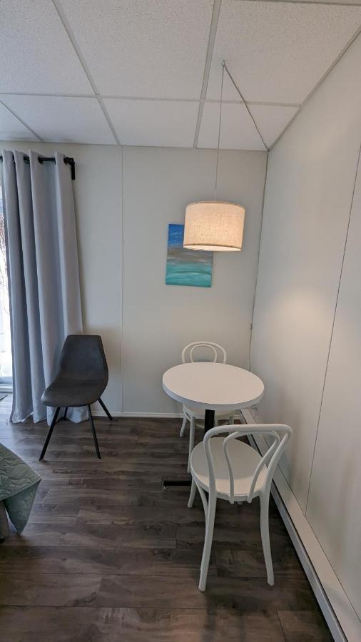Motel Gentilhommière Saint-Siméon Extérieur photo